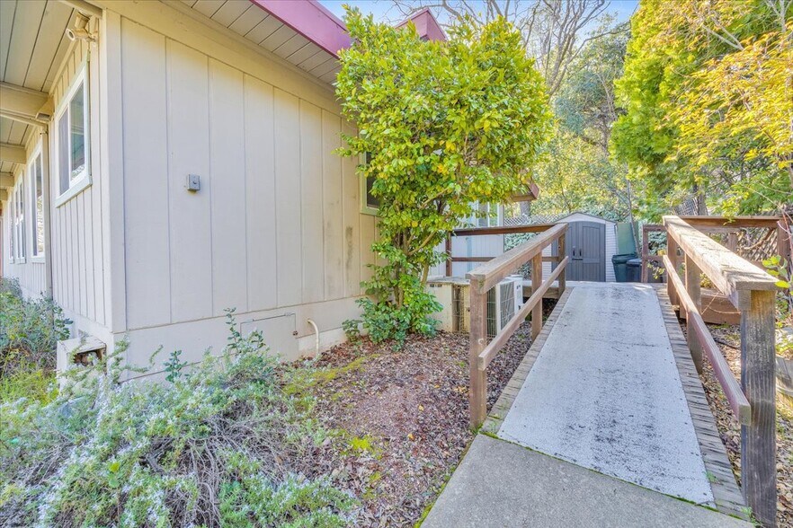 More Photos Of 304 CA-4, Murphys Office Residential For Sale