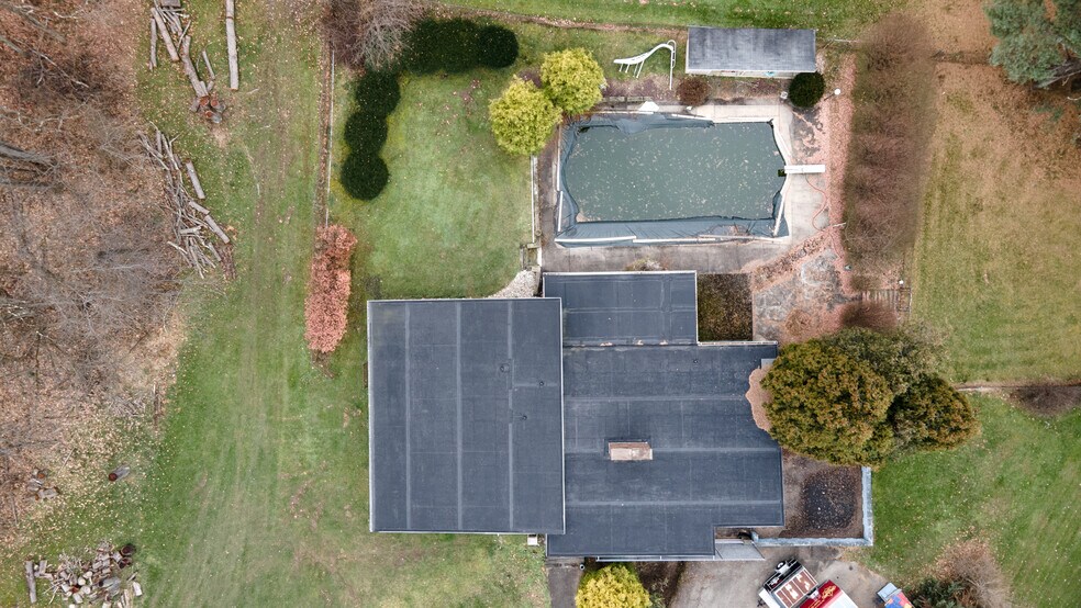 More Photos Of 210 Bills Ln, Rostraver Township General Retail For Sale