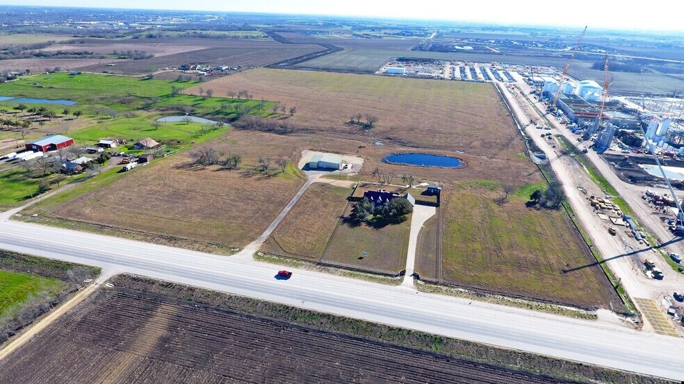 More Photos Of 633 County Road 401, Taylor Land For Sale