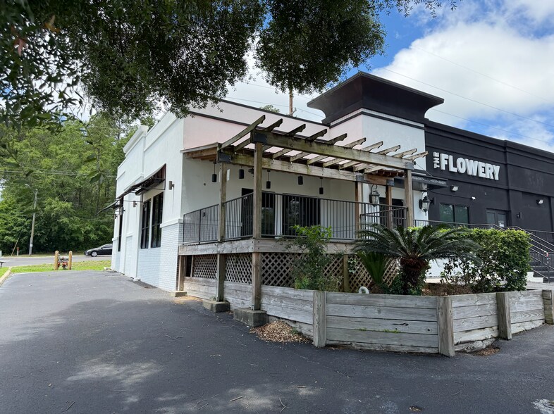 Primary Photo Of 1968 W Tennessee St, Tallahassee Restaurant For Lease