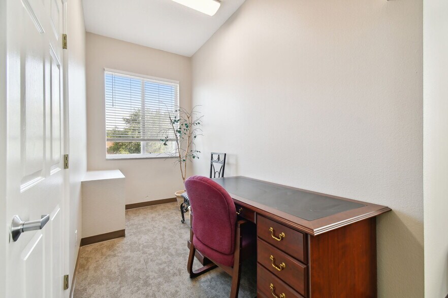 More Photos Of 772 Cortaro Dr, Sun City Center Medical For Sale