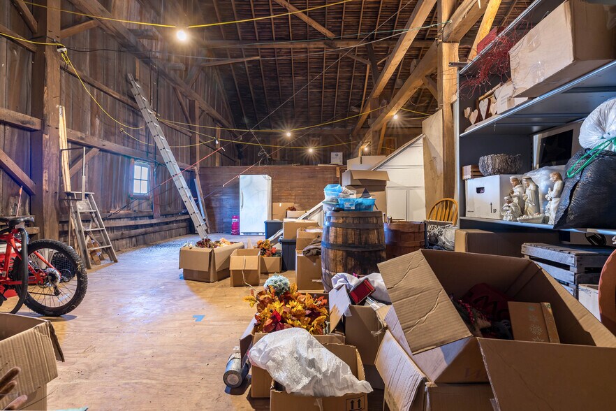 More Photos Of 8724 US Highway 68 N, West Liberty General Retail For Sale