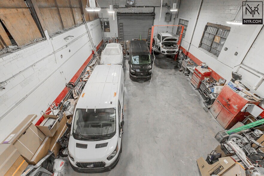 More Photos Of 10620 157th St, Jamaica Warehouse For Sale