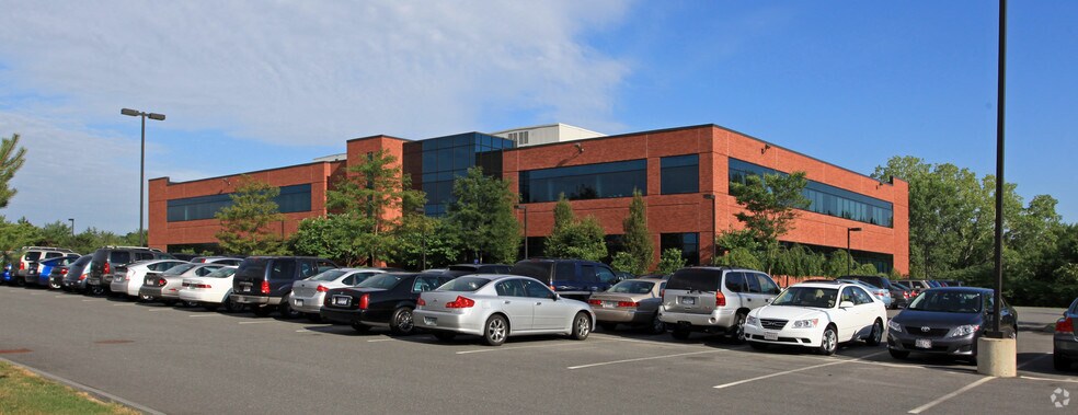 More Photos Of 100 Riverpark Dr, North Reading Office For Lease