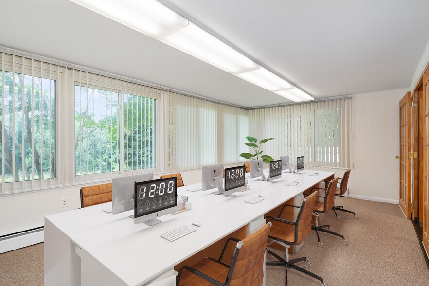 More Photos Of 2893 Jessup Rd, Jessup Office For Sale