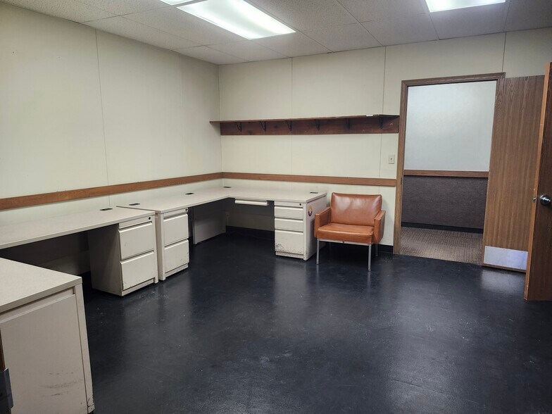 More Photos Of 826 Franklin Rd, Mercer Medical For Lease