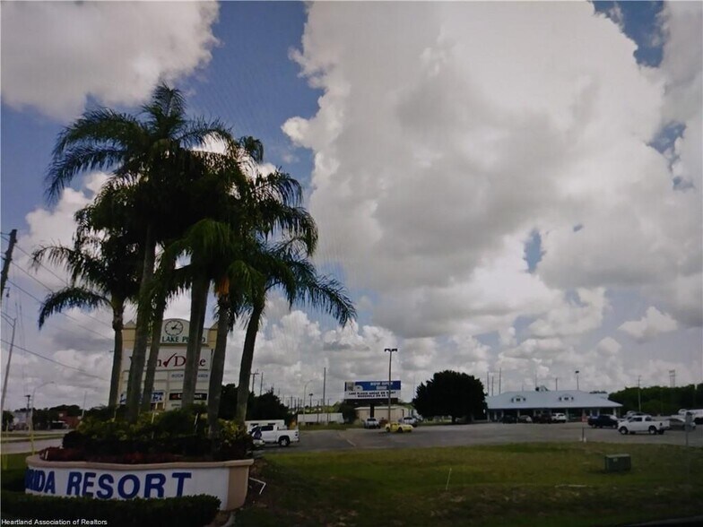 More Photos Of 1503 US Highway 27 S, Lake Placid Land For Sale