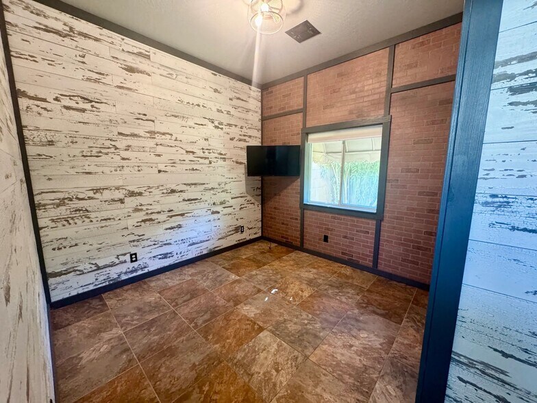 More Photos Of 3272 S 147th Pl, Gilbert Warehouse For Sale