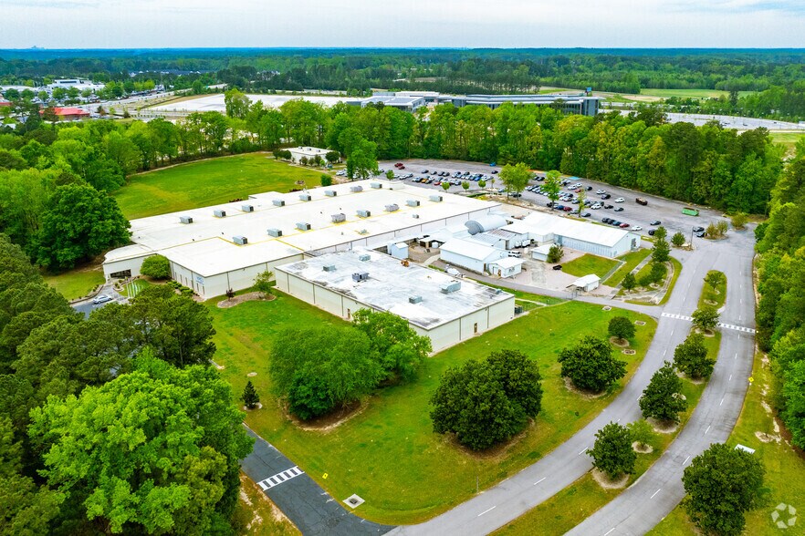 More Photos Of 951 Wendell Blvd, Wendell Manufacturing For Lease