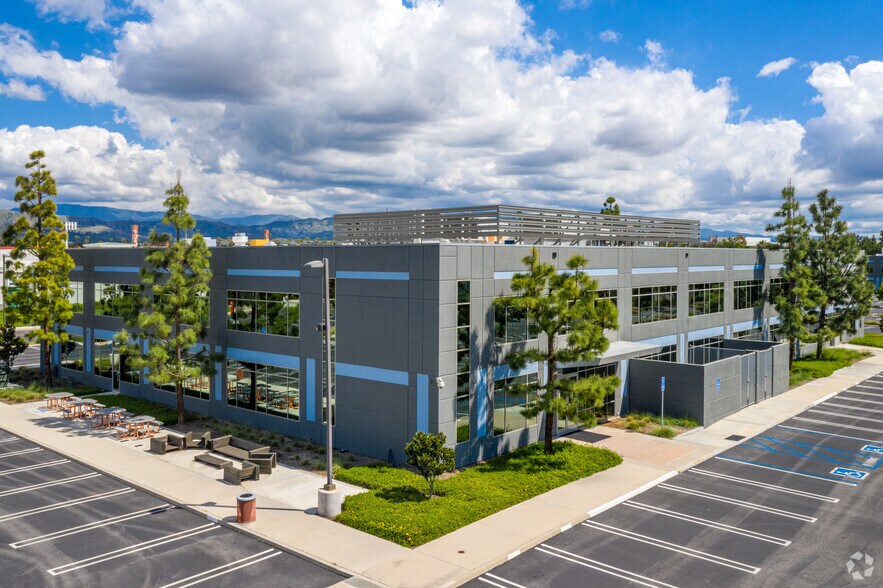 More Photos Of 2642 Michelle Dr, Tustin Office For Lease