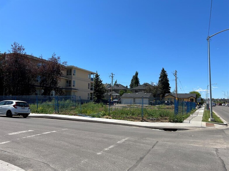 More Photos Of 1903-1907 31 St SW, Calgary Land For Sale