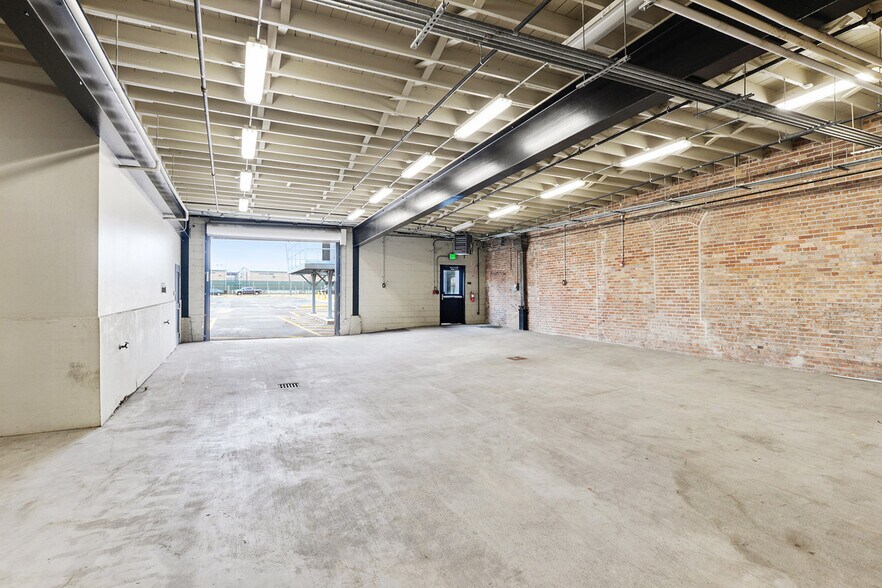 More Photos Of 3300 Gravier St, New Orleans Medical For Sale