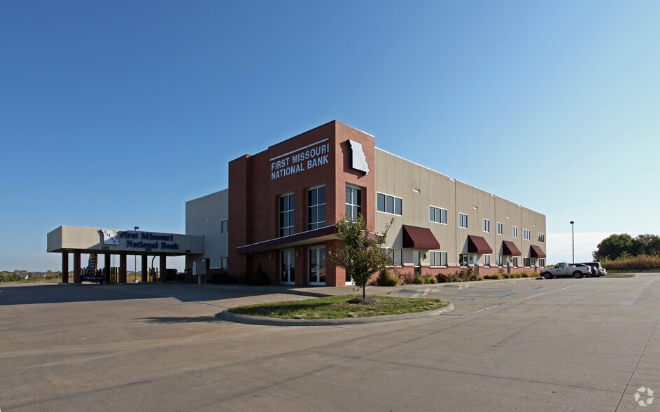 More Photos Of 455 S Sam Barr Dr, Kearney Medical For Lease