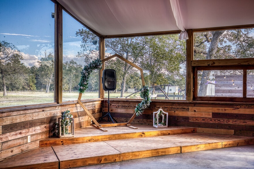 More Photos Of 23192 Murrell Rd, Hockley Lodge Meeting Hall For Sale