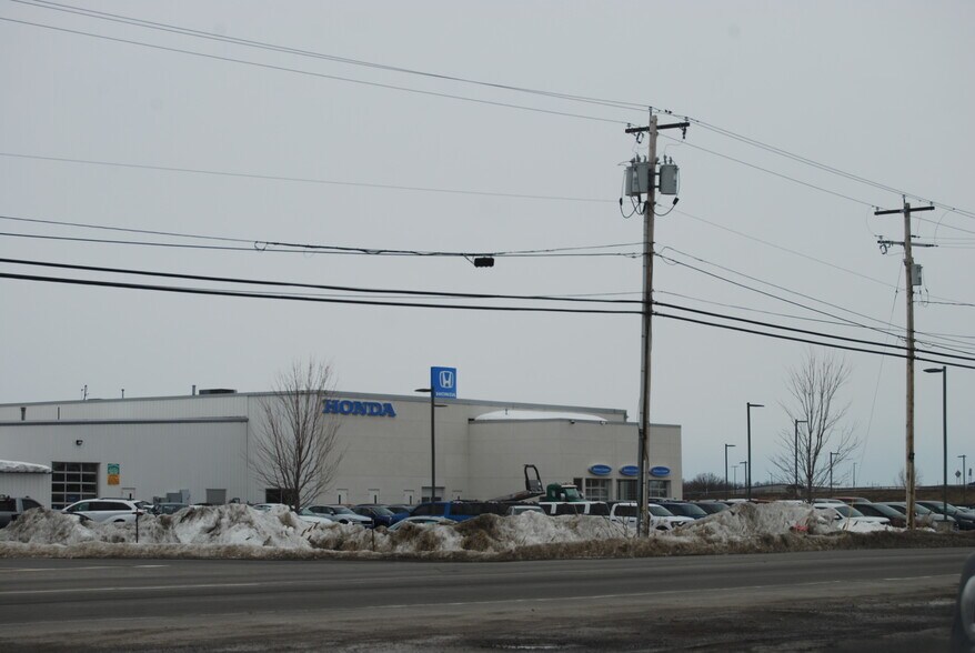 More Photos Of 23076 State Route 12, Watertown Showroom For Sale