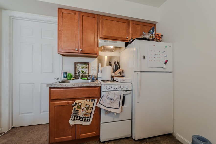 More Photos Of 28420 Delaware Ave, Millsboro Apartments For Sale