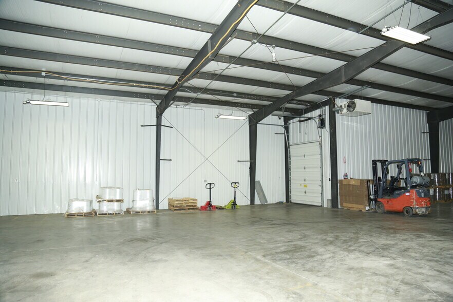 More Photos Of 1200 Morgantown Ave, Fairmont Warehouse For Sale