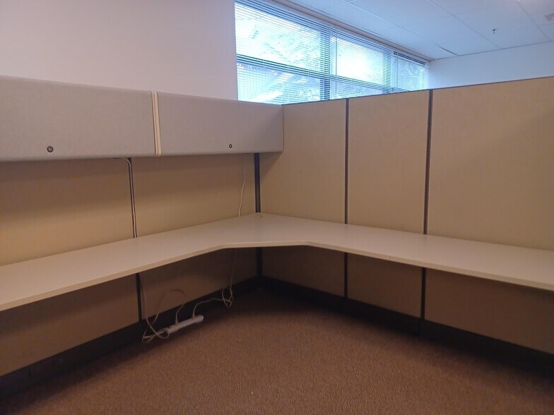 More Photos Of 10305 196th Street Ct E, Graham Office For Lease