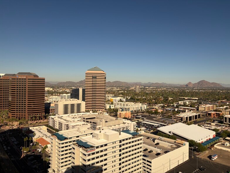 More Photos Of 2600 N Central Ave, Phoenix Office For Sale