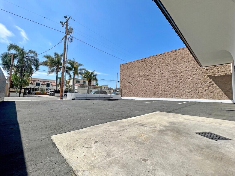 More Photos Of 723 E Haley St, Santa Barbara Warehouse For Sale