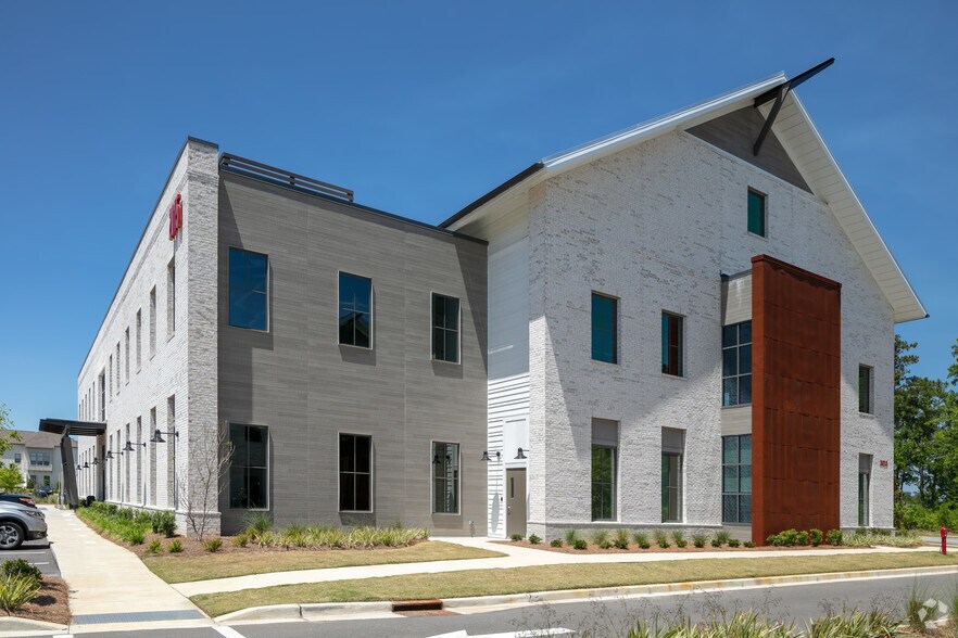 More Photos Of 2015 2nd Ave, Summerville Medical For Lease