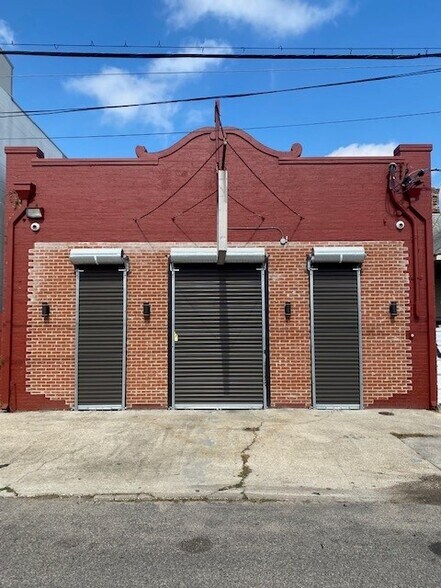 More Photos Of 4321 S Claiborne Ave, New Orleans Storefront For Lease