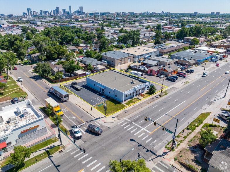 Primary Photo Of 1591 W Alameda Ave, Denver Showroom For Lease