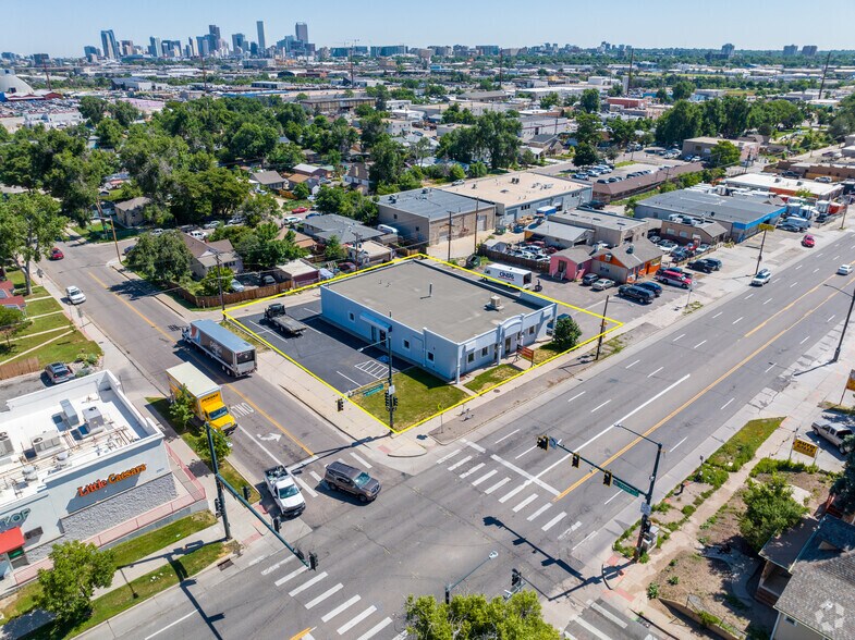 Primary Photo Of 1591 W Alameda Ave, Denver Showroom For Lease