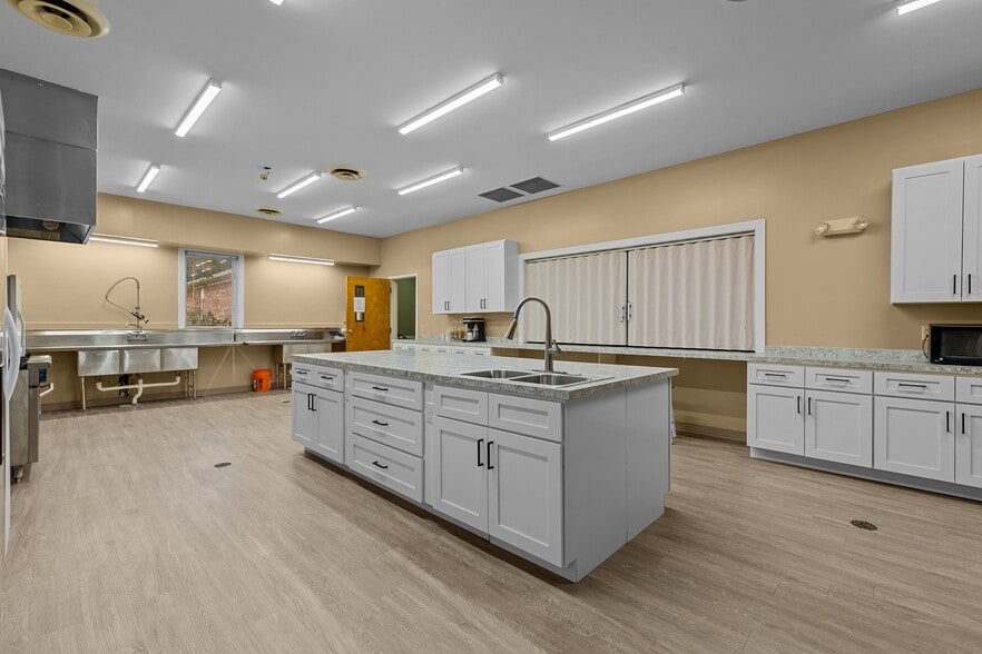 More Photos Of 2621 Owen Dr, Fayetteville Religious Facility For Sale