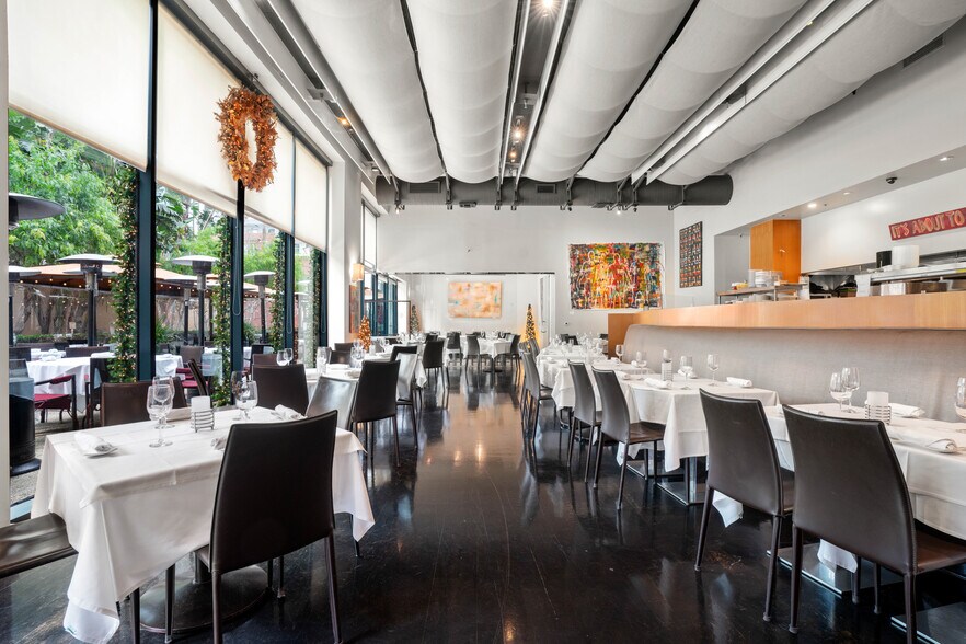 More Photos Of 11400 W Olympic Blvd, Los Angeles Office For Sale