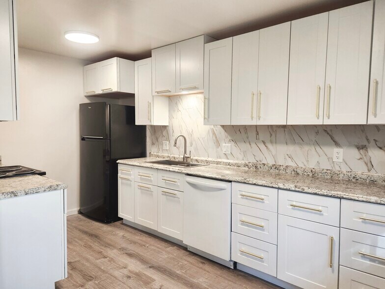 More Photos Of 866 Southwood Blvd, Incline Village Apartments For Sale