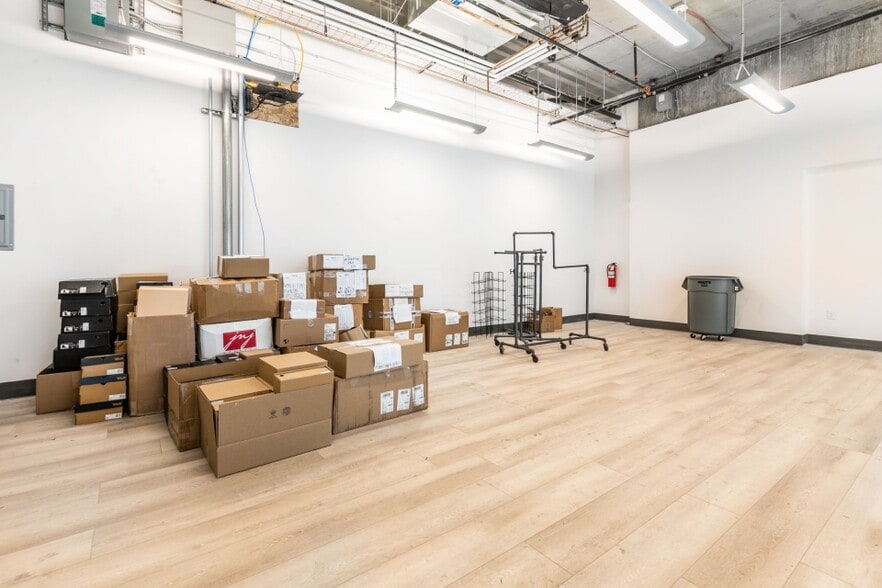 More Photos Of 2417 West High Mountain Rd, Park City Hotel For Lease