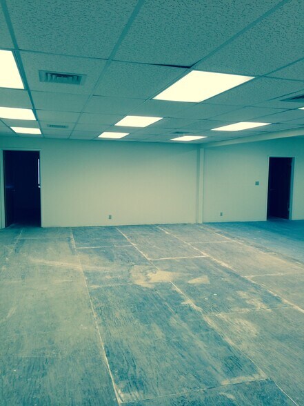 More Photos Of 1917 Colburn St, Honolulu Office For Sale