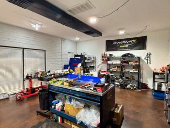 More Photos Of 712 S Hacienda Dr, Tempe Warehouse For Lease