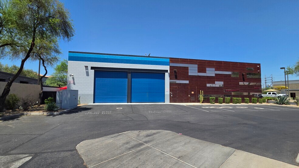 More Photos Of 1775 E University Dr, Tempe Flex For Lease