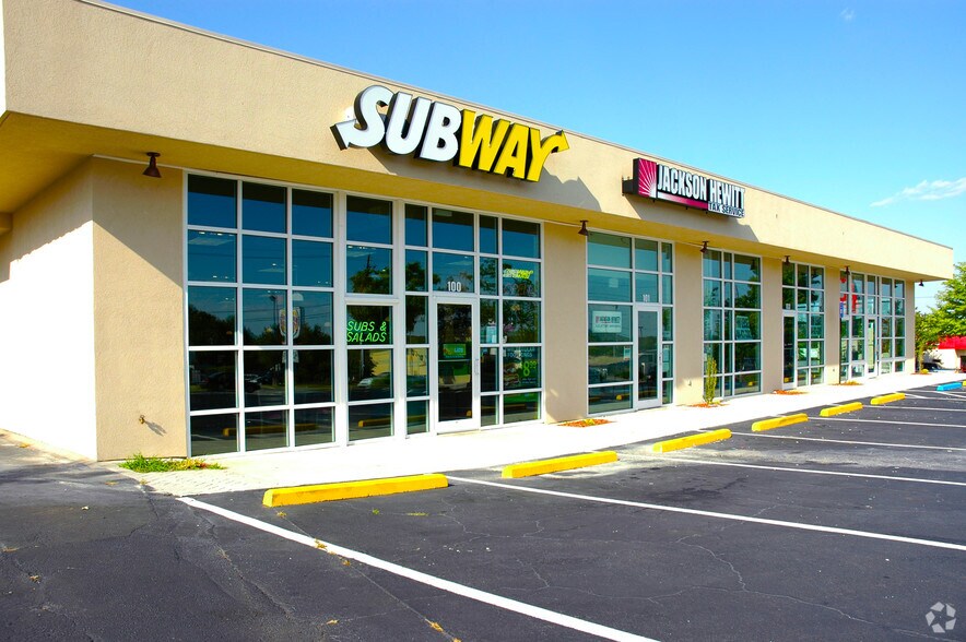 More Photos Of 603 S Marietta Pky, Marietta General Retail For Lease