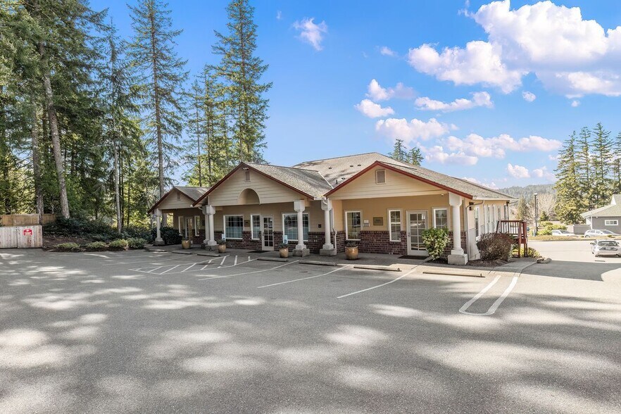 More Photos Of 10 NE Creelman Ln, Belfair Office For Lease