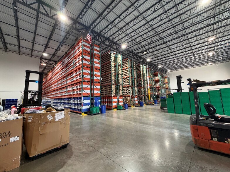 More Photos Of 9675 NW 174th St, Hialeah Industrial For Lease