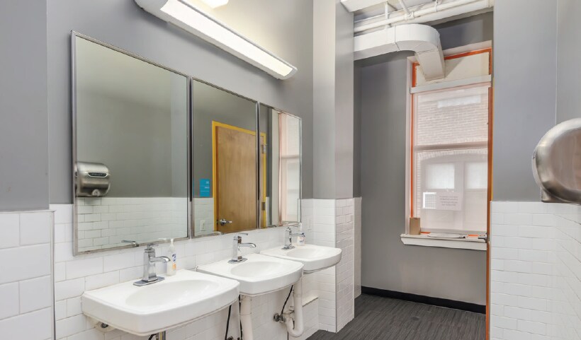 More Photos Of 3144 3rd Ave, Bronx Medical For Sale