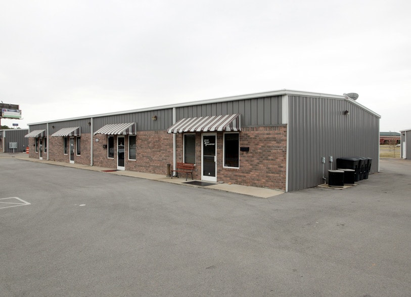 More Photos Of 2230 Southgate Blvd, Murfreesboro Flex For Lease