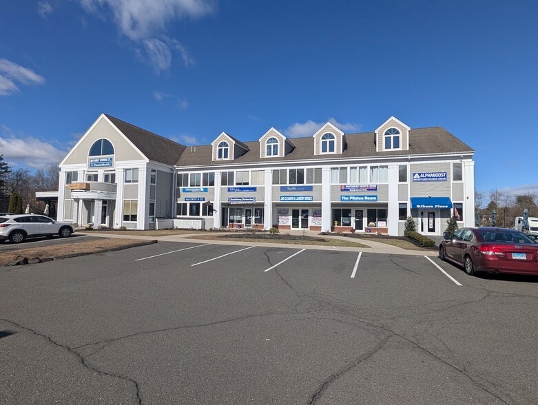 Primary Photo Of 220 Main St S, Southbury Unknown For Lease