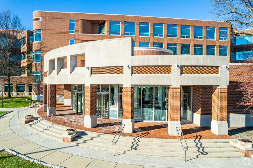 More Photos Of 1 Meridian Blvd, Wyomissing Office For Lease