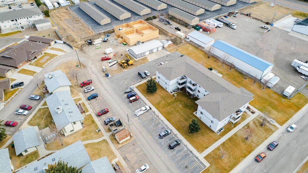 More Photos Of 305 46th St N, Great Falls Apartments For Sale