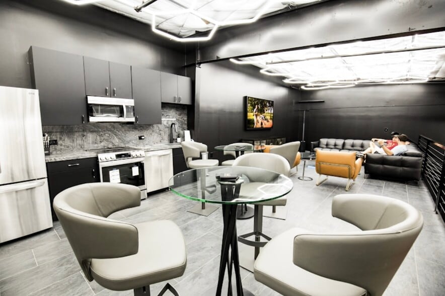 More Photos Of 4650 Fm 2351 Rd, Friendswood Self Storage For Sale