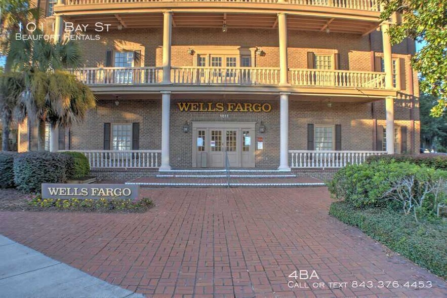 Primary Photo Of 1011 Bay St, Beaufort Office For Lease
