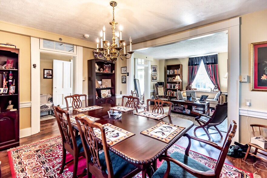 More Photos Of 129 N Main St, Waynesville Specialty For Sale