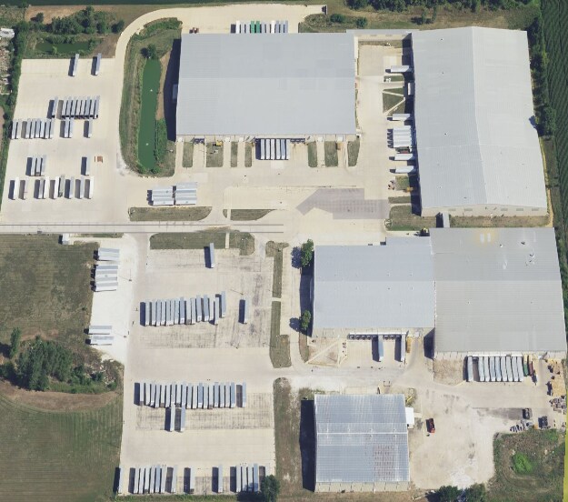 Primary Photo Of 2314 Wilkins Dr, Chillicothe Warehouse For Lease