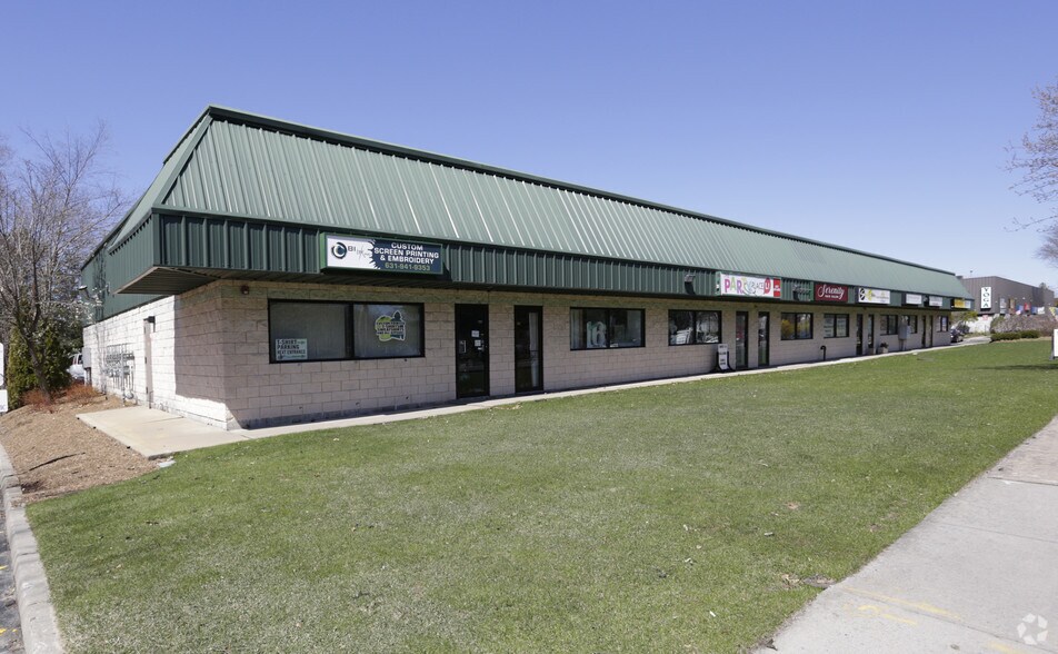 Primary Photo Of 196 N Belle Mead Rd, East Setauket Warehouse For Lease