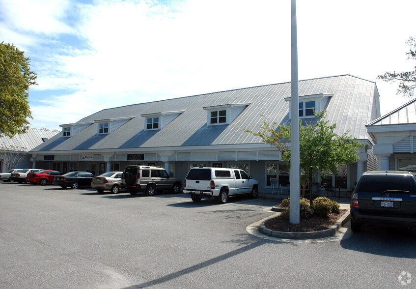 Primary Photo Of 5725-C Oleander Dr, Wilmington Storefront Retail Office For Lease