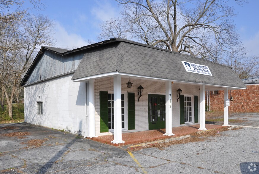 217 N Main St, Jonesboro, GA 30236 Medical For Sale
